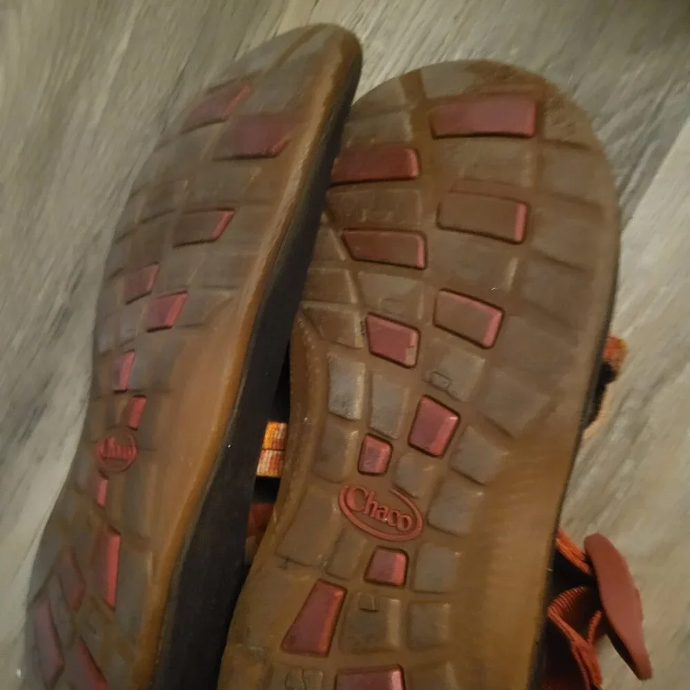 Chacos - Picture 3 of 3